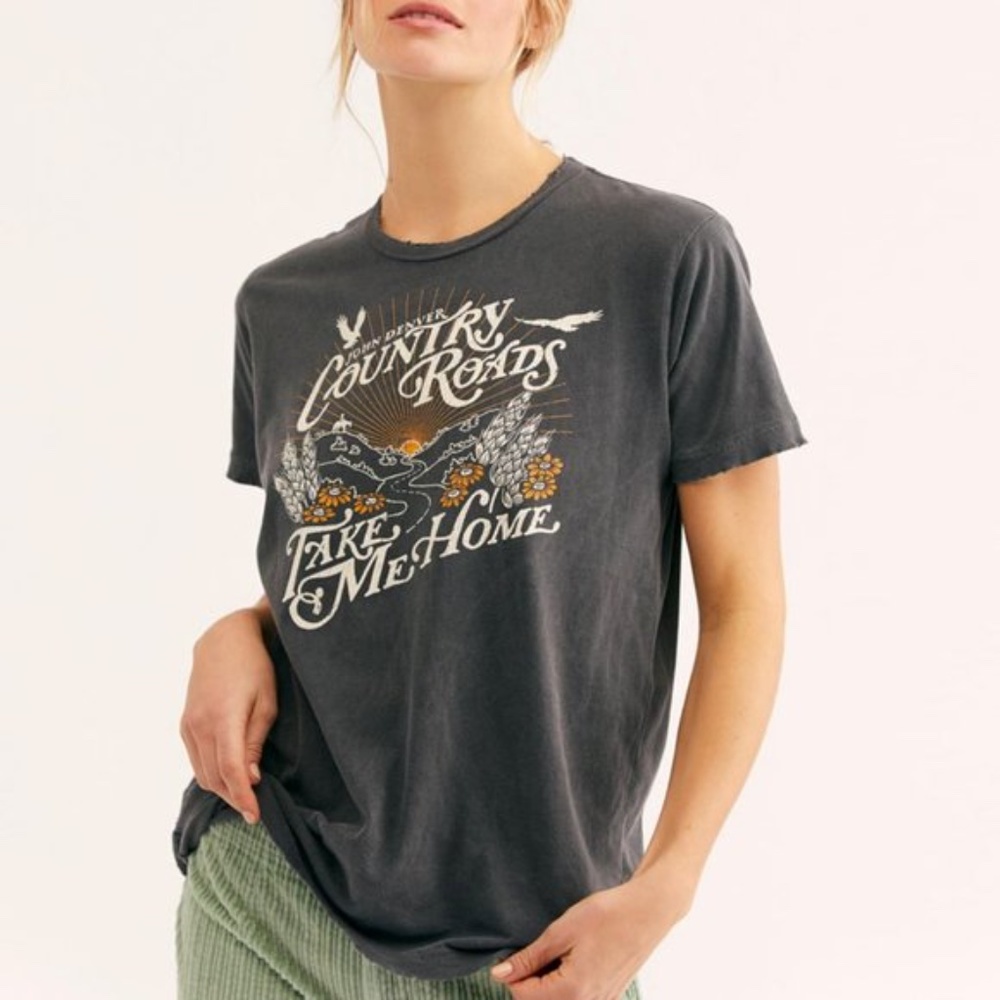 John Denver Country Roads take me home Graphic tee - Picture 3 of 4